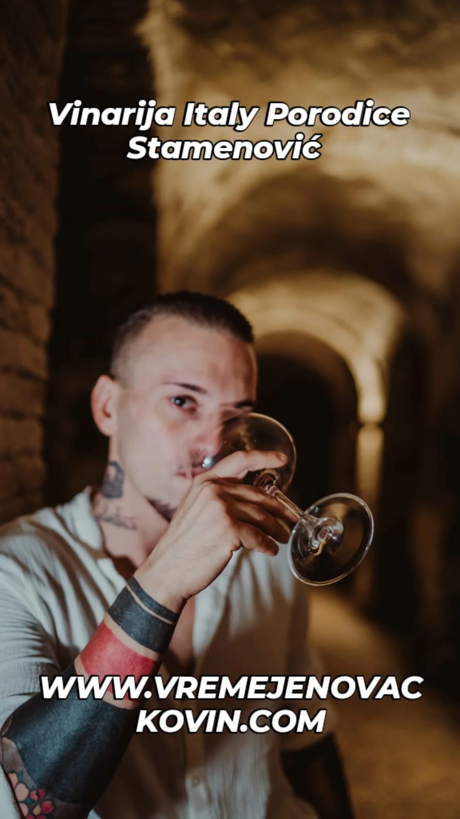LUKSUZNO CRVENO MILOŠ